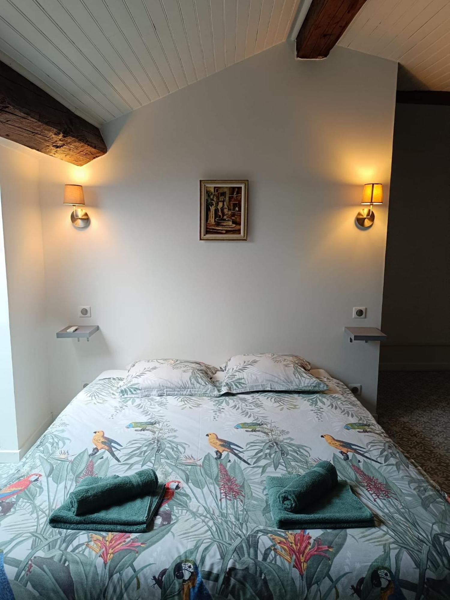 Sejourner Au Chateau De La Roue Grand Appartement Lissieu ภายนอก รูปภาพ